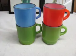 COLOR COFFEE MUGS