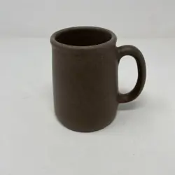 VINTAGE BENNINGTON VERMONT POTTERS POTTERY MATTE BROWN S1 MUG CUP TANKARD