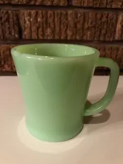 MUG UN-USED CHIPPED