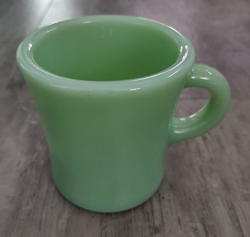 VINTAGE FIRE KING JADEITE GREEN C HANDLE HEAVY RESTAURANT WARE MUG