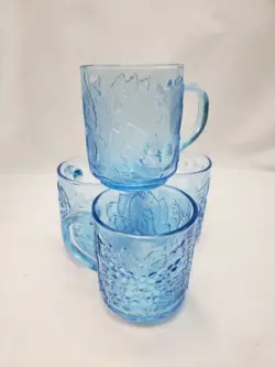 MUGS EMBOSSED FRUIT