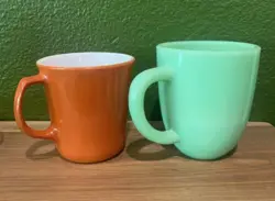 PYREX MUGS VINTAGE