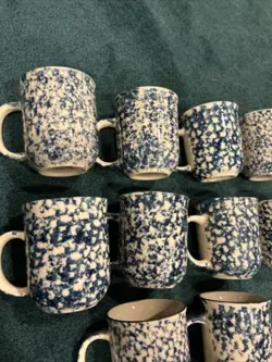 SNOW COFFEE MUGS