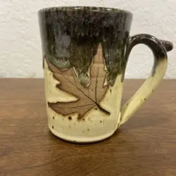 POTTERY WHITE AND