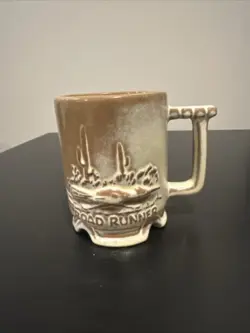 VINTAGE C1 FRANKOMA ROADRUNNER POTTERY COFFEE MUG