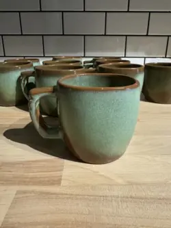 CUP VINTAGE EUC