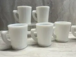 10 PC MCKEE TOM & JERRY 6 OZ CUP MUG MILK GLASS RED SCROLL VINTAGE