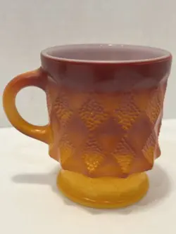 VINTAGE 1970'S FIRE KING (ANCHOR-HOCKING) KIMBERLY-DIAMOND ORANGE COFFEE MUG GC