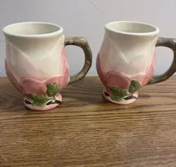 MUGS PORTUGAL EUC