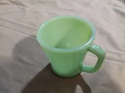 VINTAGE JADEITE FIRE KING WARE COFFEE MUG CUP D HANDLE MILK GLASS OVEN 8