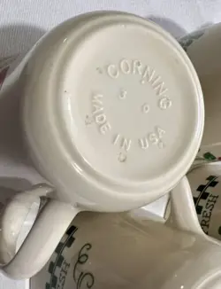 TEA MUGS RETIRED