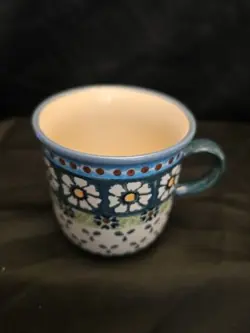 BOLESLAWIEC HAND MADE
