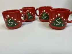 VINTAGE WAECHTERSBACH CHRISTMAS TREE COFFEE MUG CUP - SET OF 4 - W GERMANY