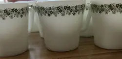 CUP GREEN FLOWERS
