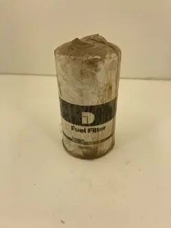 KOMATSU DRESSER IH 702253C1 FUEL FILTER P552253 WIX 33342 3342 BF978