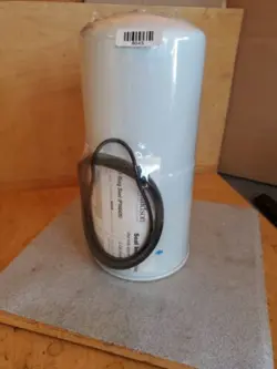 DONALDSON P550251 HYDRAULIC FILTER - NOS GENUINE OEM ( WIX 51860 ) WE SHIP TODAY