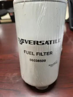 VERSATILE FUEL FILTER 86038509 (WIX 33697)