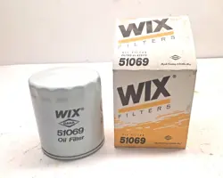 NOS WIX OIL FILTERS 51069