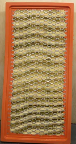 NEW WIX GENUINE AIR FILTER 46077 (BOX IS DAMAGED) 