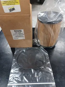 WIX 33258 FUEL FILTER 533258