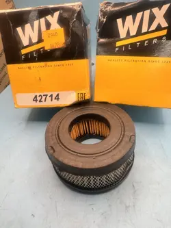 2 PACK GENUINE NEW WIX 42714 AIR FILTER / CRANK CASE BREATHER SHIPS FREE