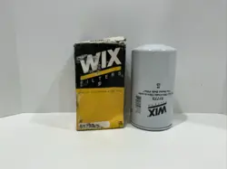 NOS WIX GENUINE OIL FILTER 51773