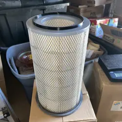 AIR FILTER WIX 42670 REPLACES NAPA 2670 SEE PICTURES.  SEE PICS FREE SHIPPING