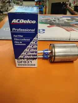 GF831 AC DELCO FUEL FILTER (WIX 33129)