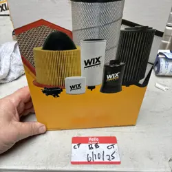 WIX GENUINE AIR FILTER 46917
