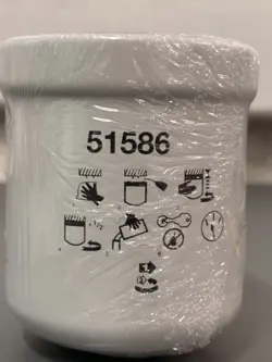 51586