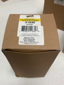 WIX HYDRAULIC FILTER 51830 - NEW IN BOX
