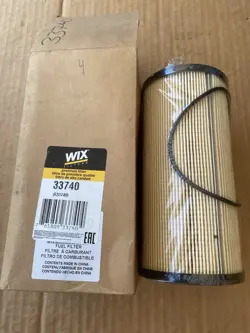 (MC67) WIX FUEL FILTER 33740