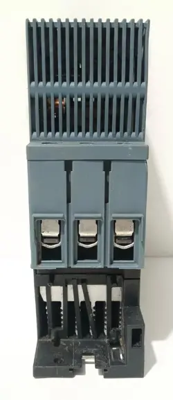USED SIEMENS 3RW3036-1BB14