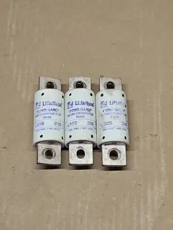 LOT OF (3) L50S 200 L50S200 FUSES - LITTELFUSE - 500V SEMICONDUCTOR
