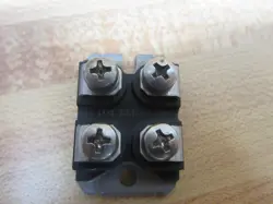NEW. IXYS DSEI 2X61-12B SEMICONDUCTOR DSEI2X6112B W/ SCREWS